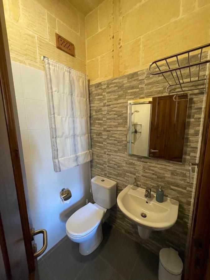Gilju B&B 沙拉 外观 照片
